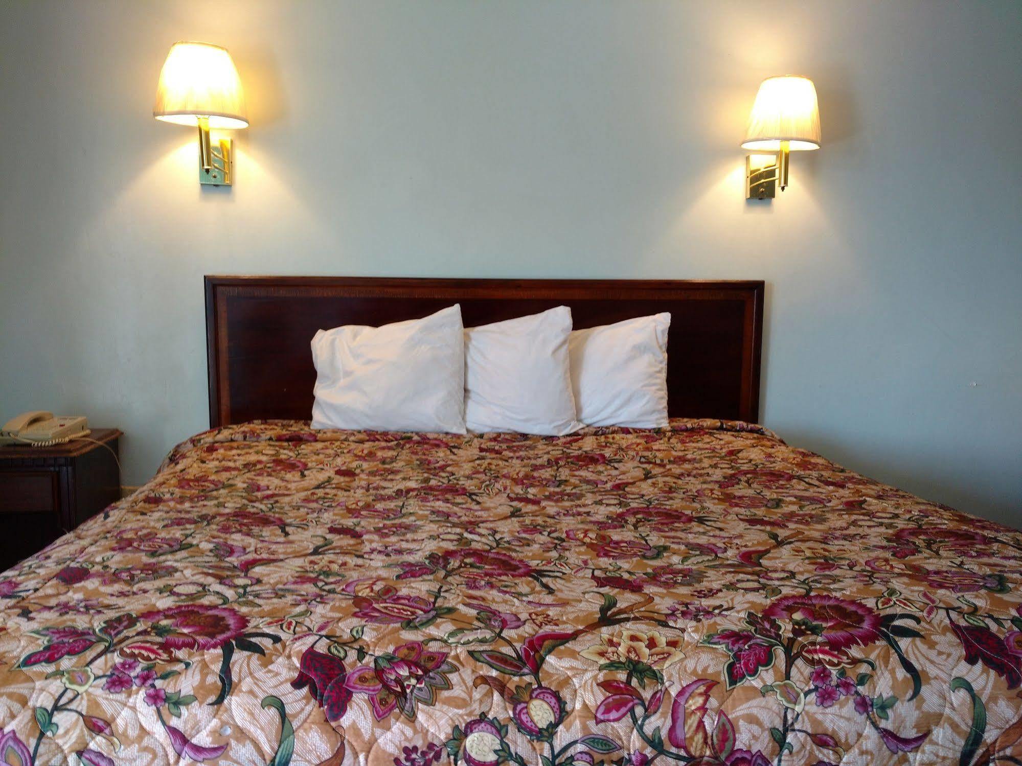 Mount Vernon Inn Sumter Buitenkant foto