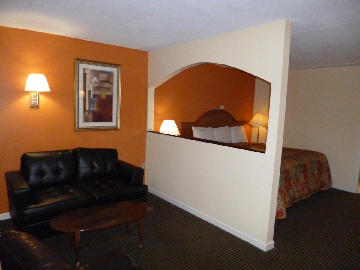 Mount Vernon Inn Sumter Buitenkant foto